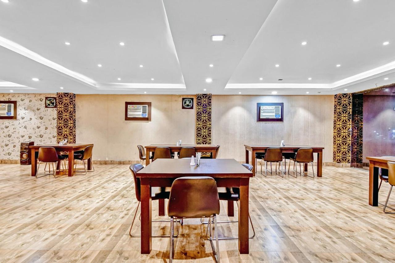 Townhouse 969 Sumandeep International 4*